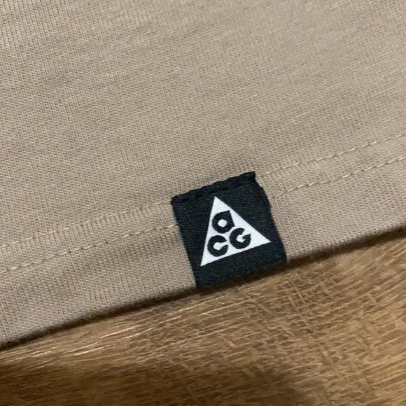 Nike ACG Crater Lake short sleeve - Picture 5 of 6